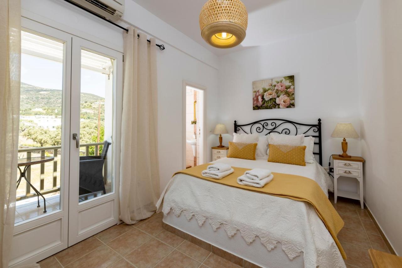 Pension Moschoula Platis Gialos  외부 사진