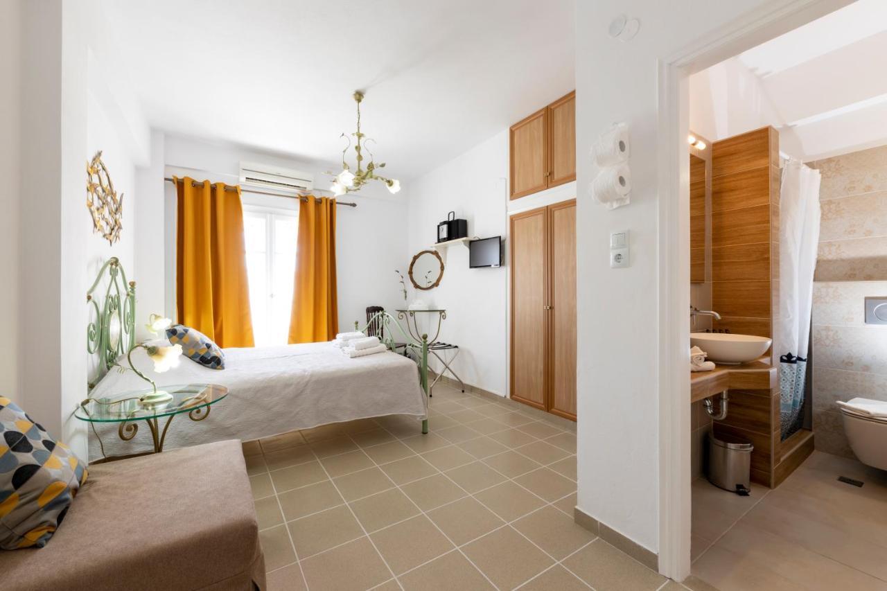 Pension Moschoula Platis Gialos  외부 사진