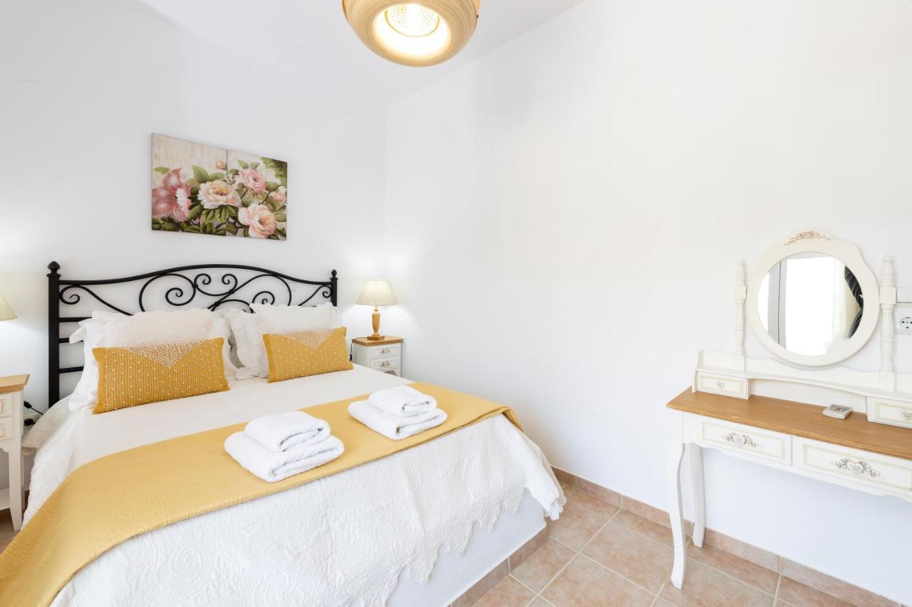 Pension Moschoula Platis Gialos  외부 사진