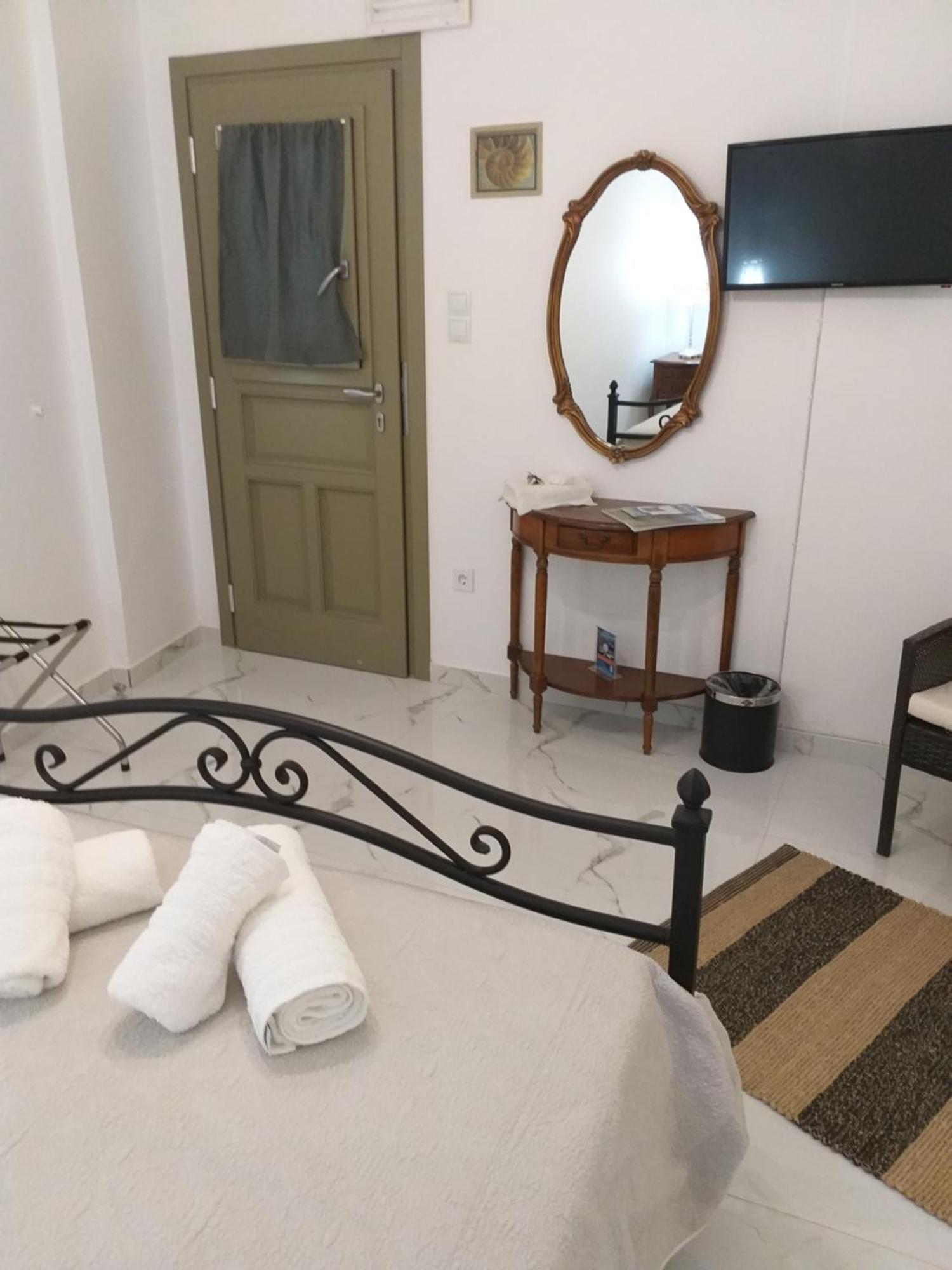 Pension Moschoula Platis Gialos  객실 사진