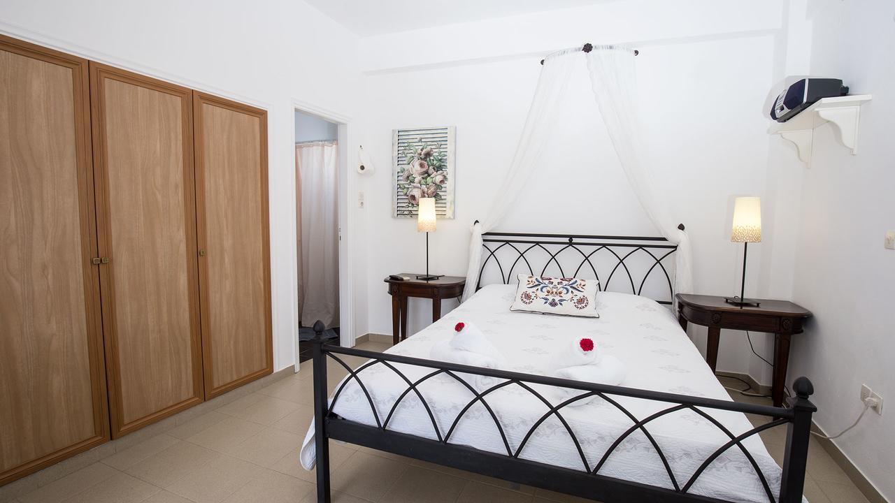 Pension Moschoula Platis Gialos  외부 사진